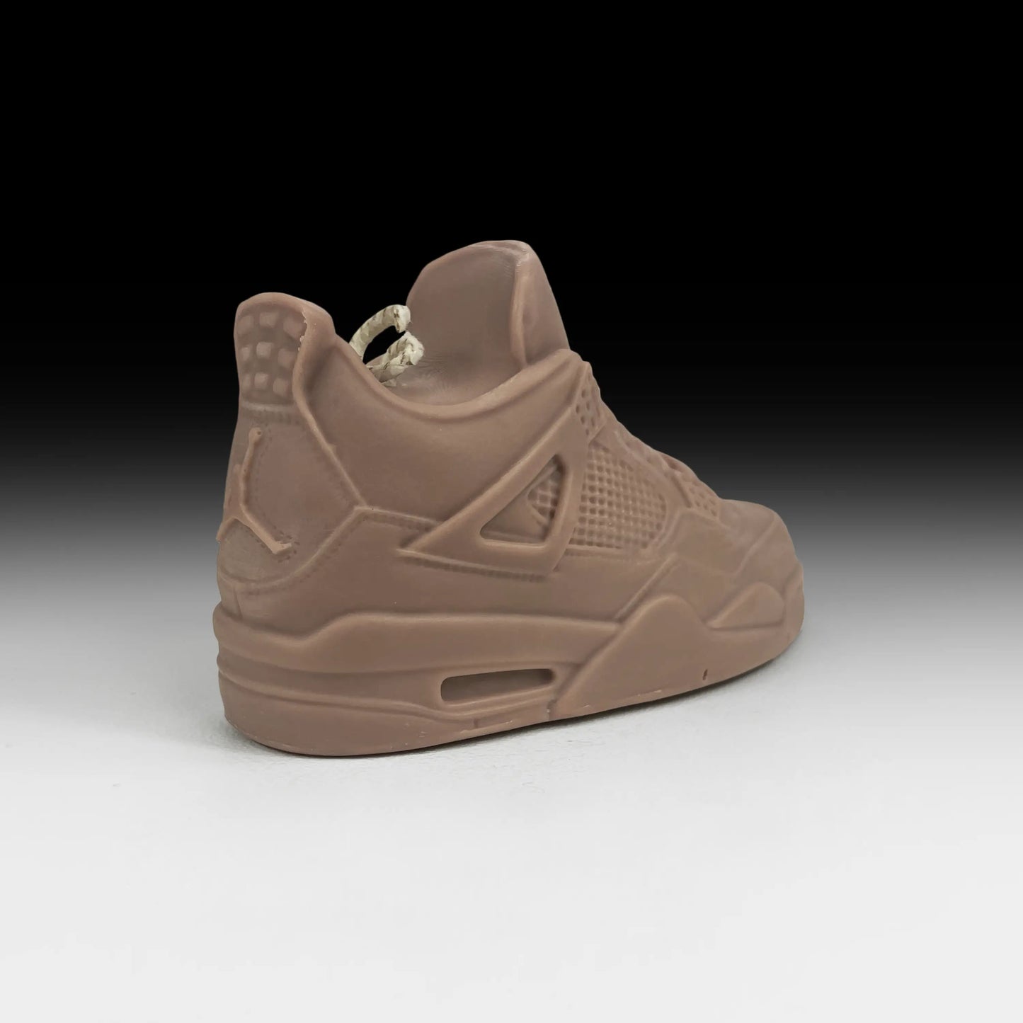 Bougie Sneaker AJ4 - Chocolat Noisettes