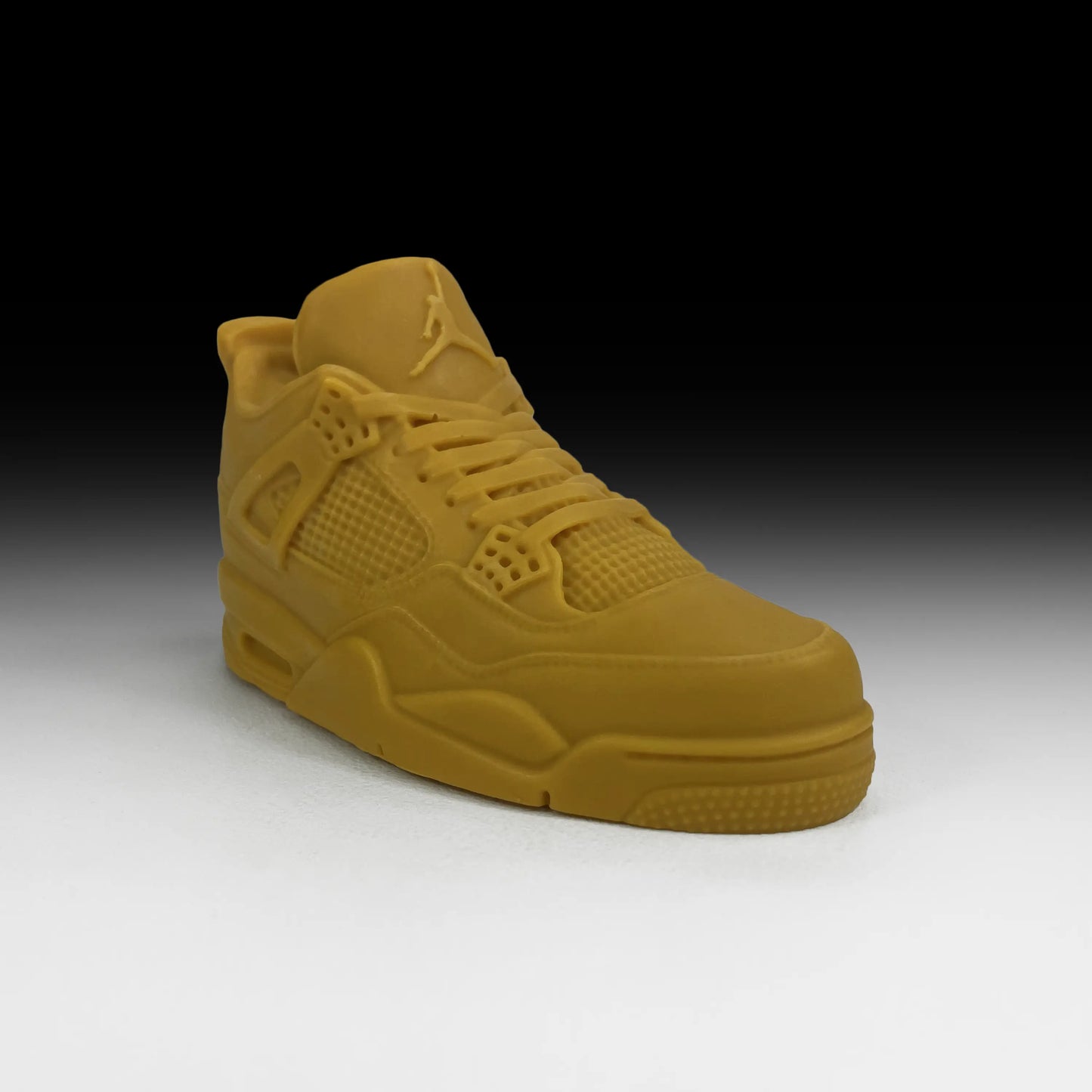 Bougie Sneaker AJ4 - Caramel